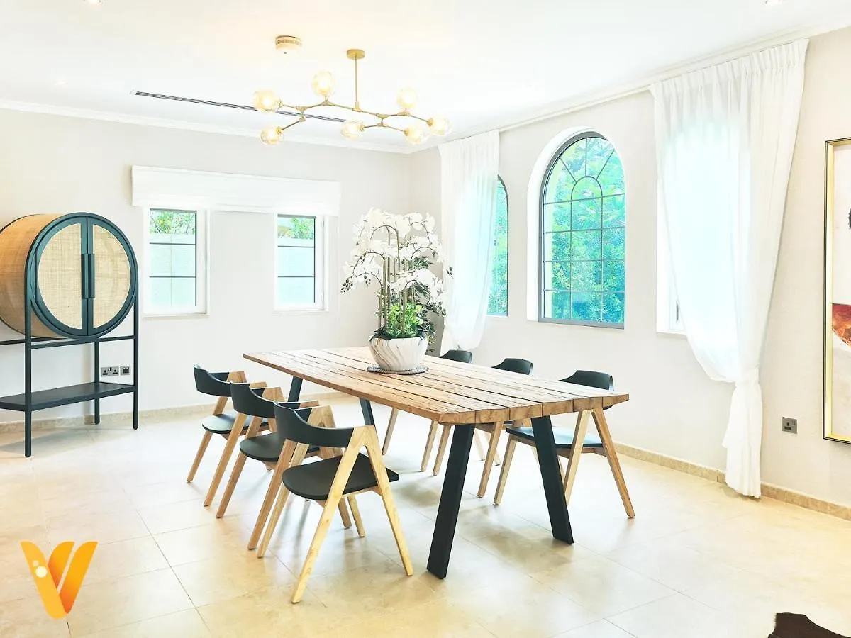 Luxury 3Br Private Villa And Elaborate Gardens Dubai