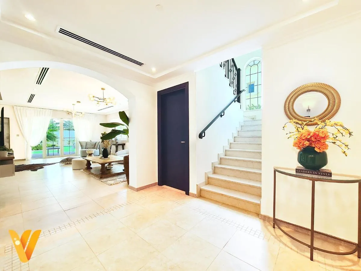 Luxury 3Br Private Villa And Elaborate Gardens Dubai