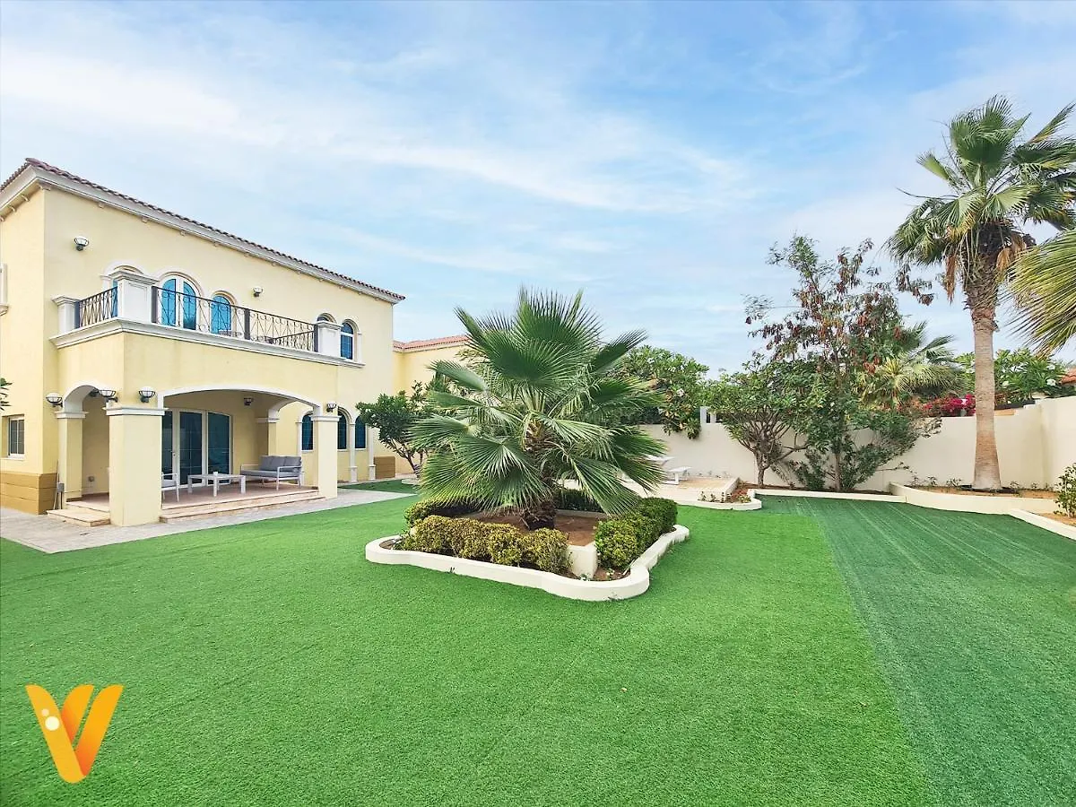 Luxury 3Br Private Villa And Elaborate Gardens Dubai