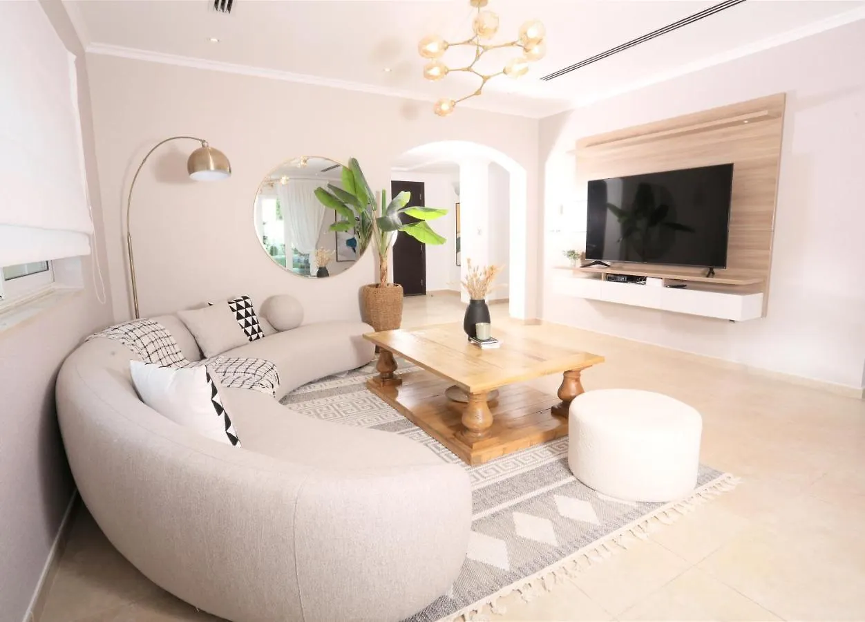 Luxury 3Br Private Villa And Elaborate Gardens Dubai